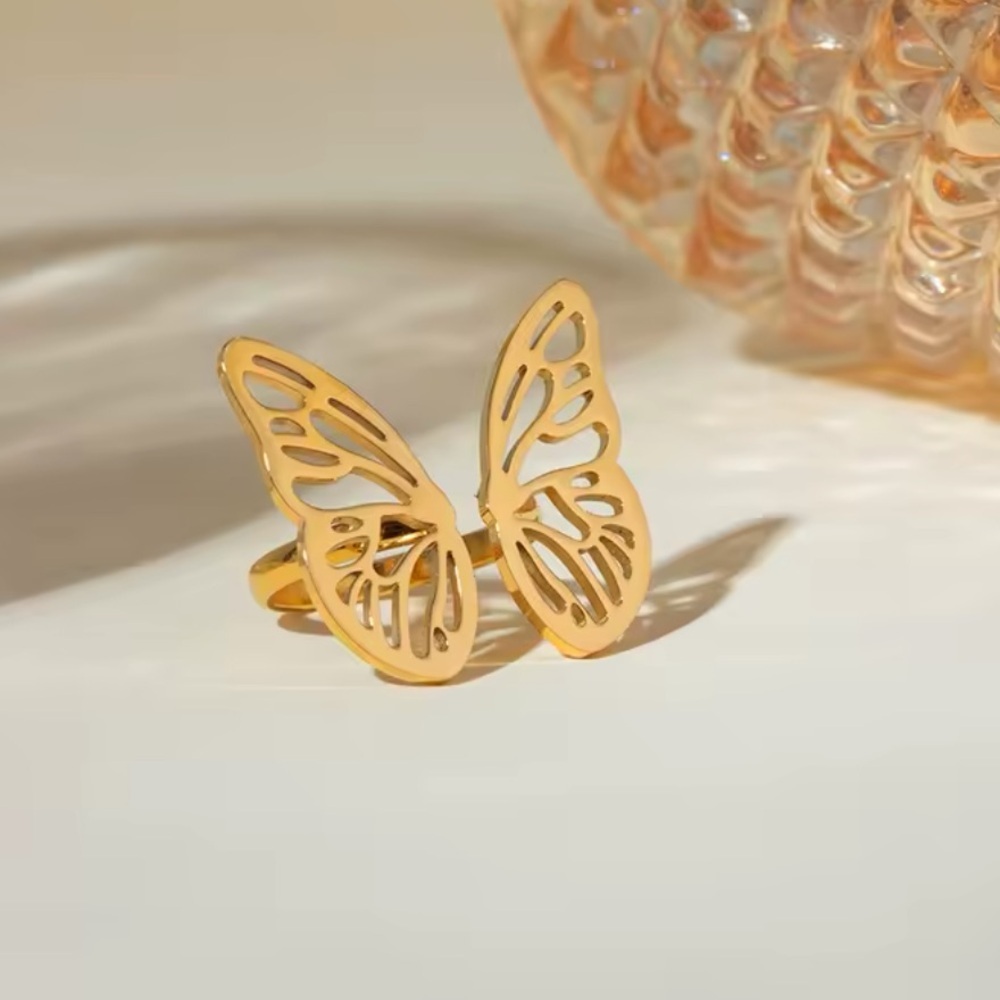 Butterfly Stainless Steel Ring Gold Plated adjustable size NWOT